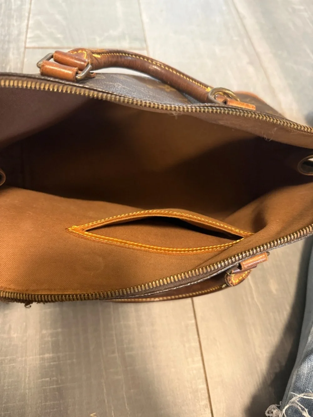 Louis Vuitton Brown Monogram Toiletry Bag - Picture 5 of 7